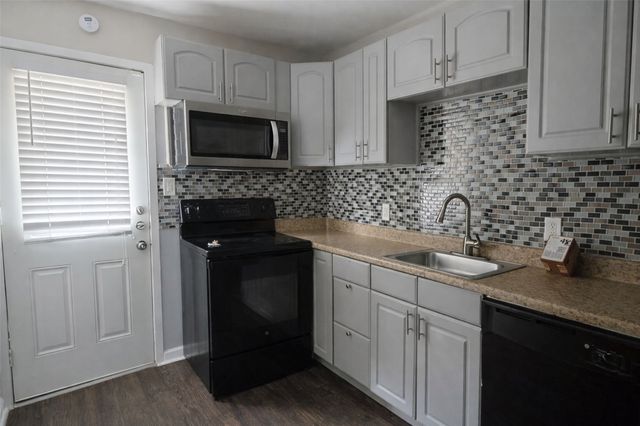 4335 Cedar Springs Road 204, Dallas, TX 75219