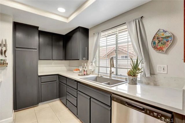 28 Blue Oak 96, Rancho Santa Margarita, CA 92688