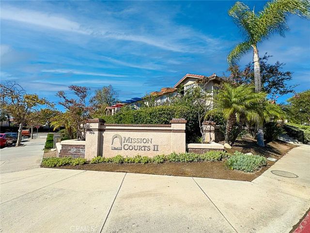 28 Blue Oak 96, Rancho Santa Margarita, CA 92688