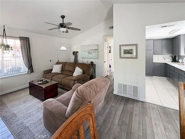 28 Blue Oak 96, Rancho Santa Margarita, CA 92688