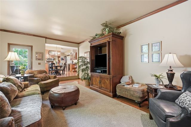 7735 N Winding Way, Tipp City, OH 45371