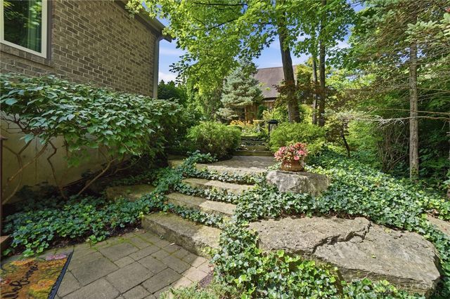 7735 N Winding Way, Tipp City, OH 45371