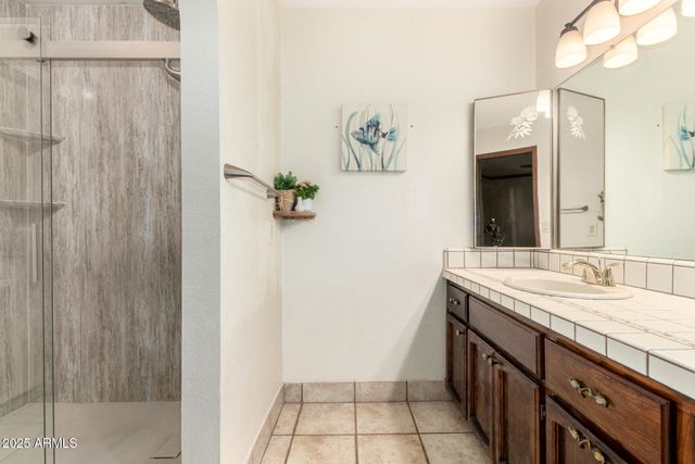 7645 W BLUEFIELD Avenue, Glendale, AZ 85308