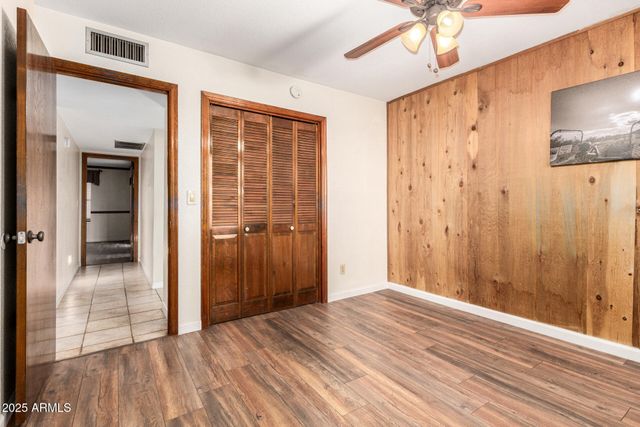 7645 W BLUEFIELD Avenue, Glendale, AZ 85308