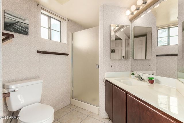 7645 W BLUEFIELD Avenue, Glendale, AZ 85308