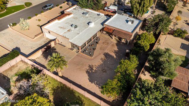 7645 W BLUEFIELD Avenue, Glendale, AZ 85308