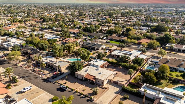 7645 W BLUEFIELD Avenue, Glendale, AZ 85308