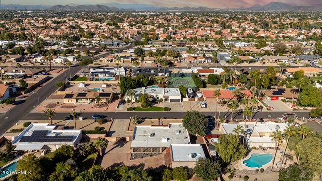 7645 W BLUEFIELD Avenue, Glendale, AZ 85308