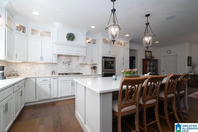 212 BIRKDALE CIRCLE, Pelham, AL 35124