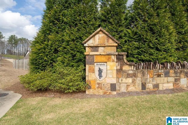 212 BIRKDALE CIRCLE, Pelham, AL 35124