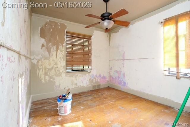 9737 E Lakepointe St. Street, Detroit, MI 48224
