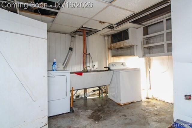 9737 E Lakepointe St. Street, Detroit, MI 48224