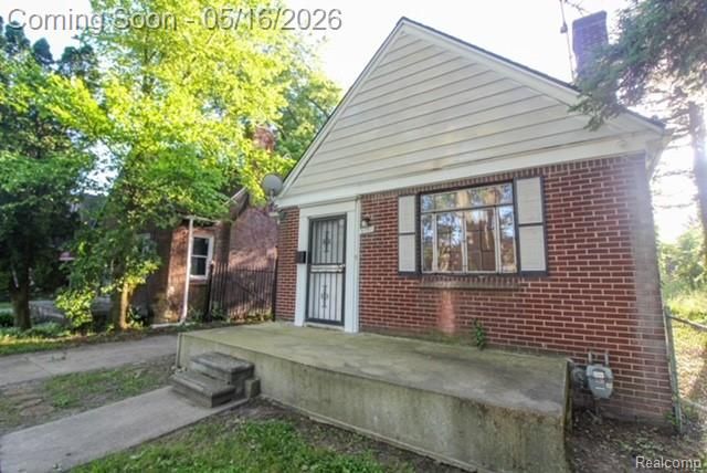 9737 E Lakepointe St. Street, Detroit, MI 48224