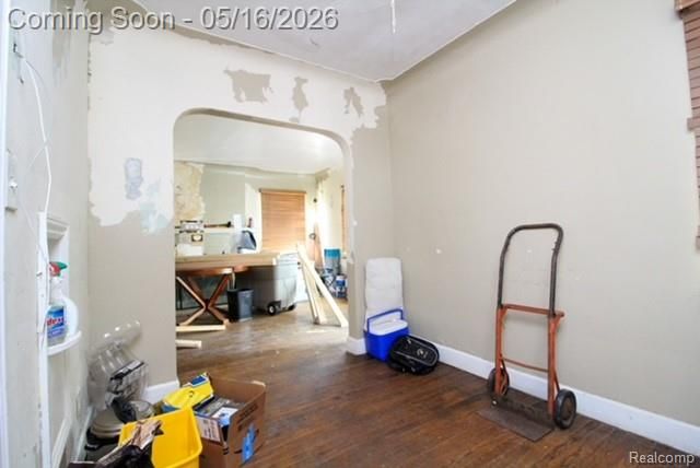9737 E Lakepointe St. Street, Detroit, MI 48224