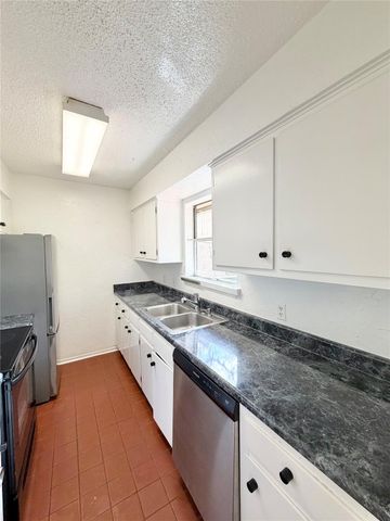 8281 Kingsbrook Road 256, Houston, TX 77024