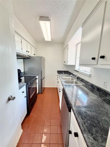 8281 Kingsbrook Road 256, Houston, TX 77024