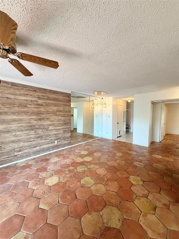 8281 Kingsbrook Road 256, Houston, TX 77024