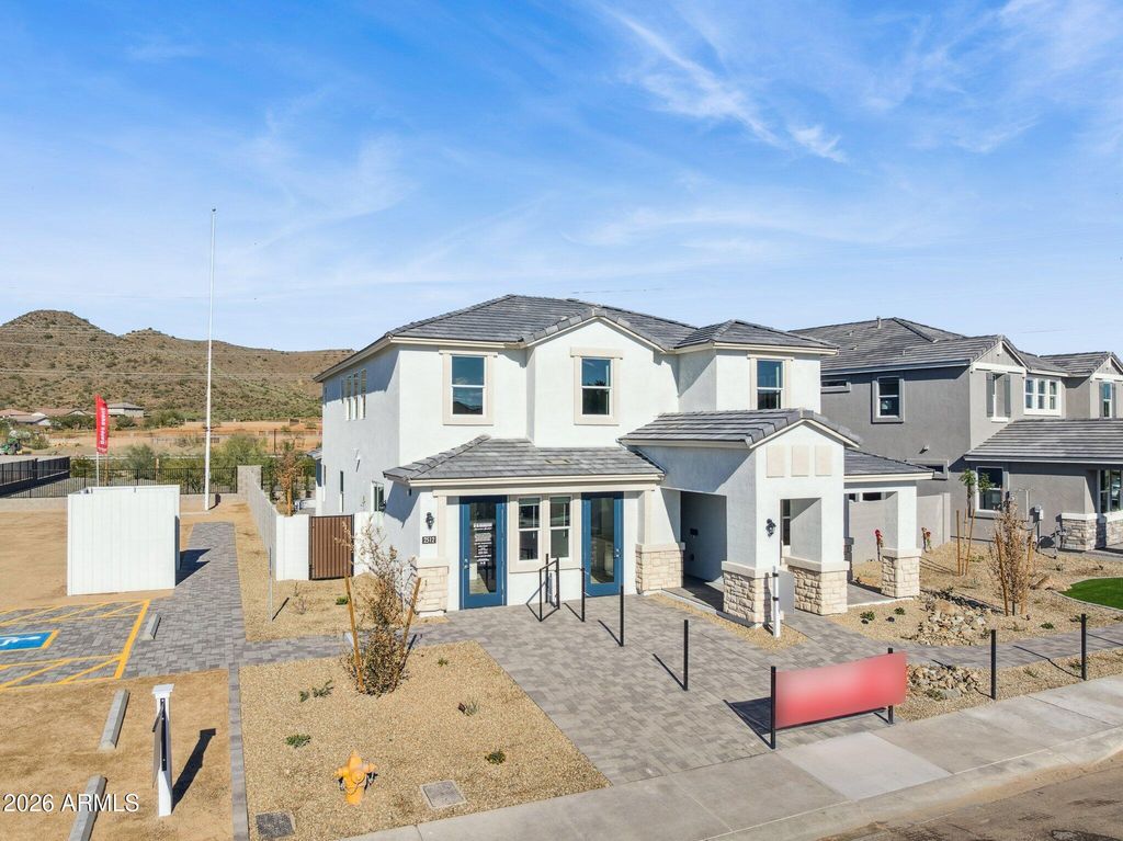 2531 E VILLA LINDA Drive, Phoenix, AZ 85024