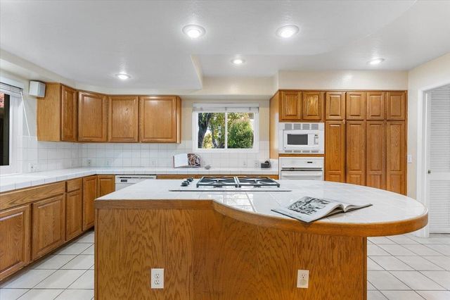 441 SYCAMORE HILL DR, Danville, CA 94526