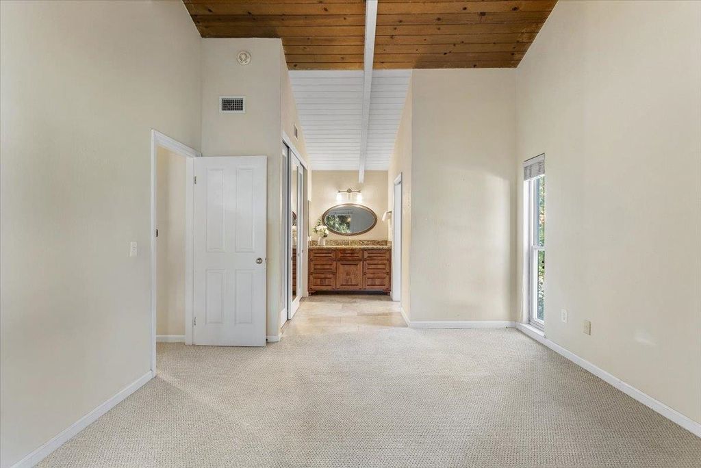 Image 32 of property listing at 441 SYCAMORE HILL DR, Danville, CA 94526