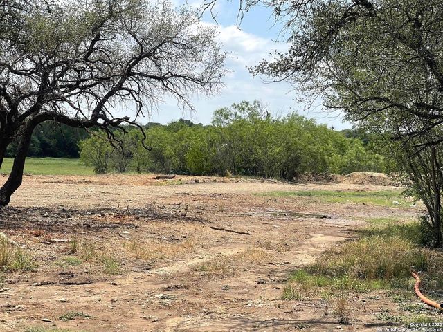 117 diamond, San Antonio, TX 78242