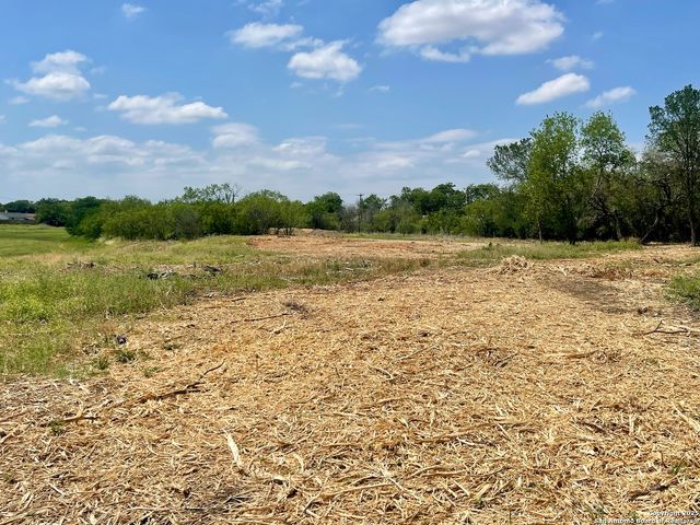 117 diamond, San Antonio, TX 78242