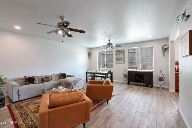 615 E PORTLAND Street 281, Phoenix, AZ 85004