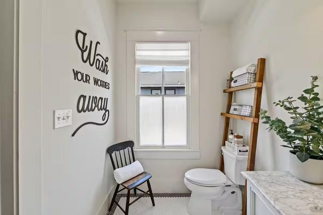 2601 37th Street, Galveston, TX 77550