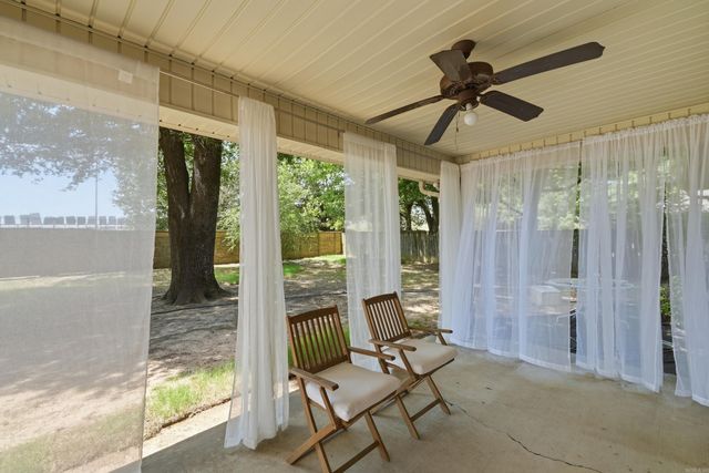 431 Bernard Drive, Conway, AR 72032