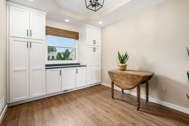 1836 Royal Oak Drive, Lewis Center, OH 43035