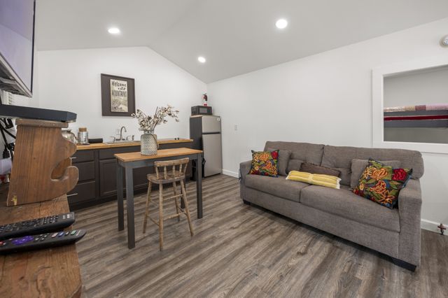 0 Davis Ln, Cowan, TN 37318