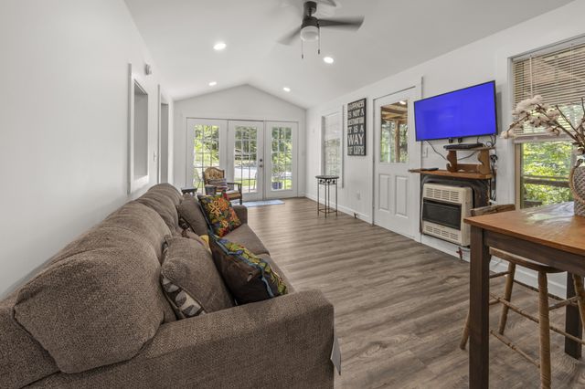 0 Davis Ln, Cowan, TN 37318