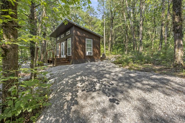 0 Davis Ln, Cowan, TN 37318