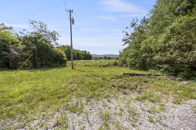 0 Davis Ln, Cowan, TN 37318
