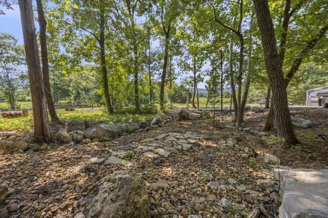 0 Davis Ln, Cowan, TN 37318