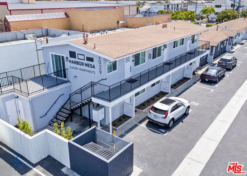 2029 Harbor Boulevard, Costa Mesa, CA 92627 — exterior