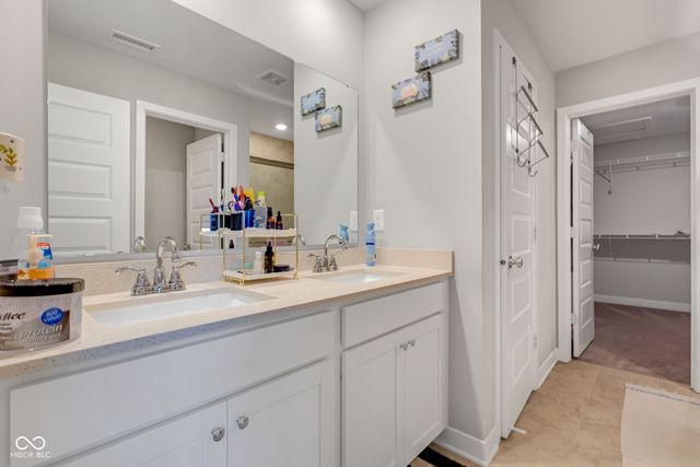 19962 Edwick Drive, Westfield, IN 46074