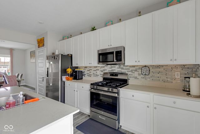 19962 Edwick Drive, Westfield, IN 46074