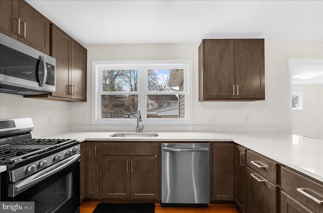 201 HANCE AVE, Linthicum Heights, MD 21090