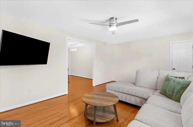 201 HANCE AVE, Linthicum Heights, MD 21090