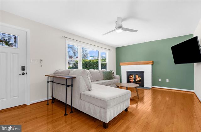 201 HANCE AVE, Linthicum Heights, MD 21090