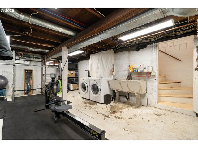 5531 Se GLADSTONE St, Portland, OR 97206