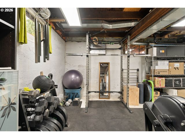 5531 Se GLADSTONE St, Portland, OR 97206