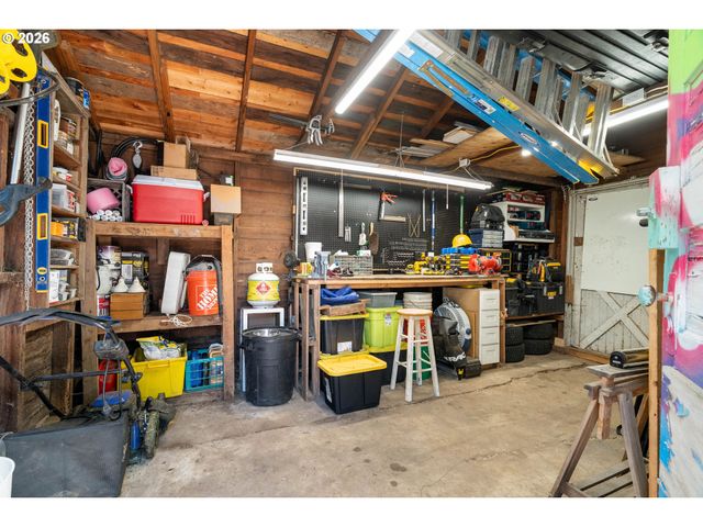 5531 Se GLADSTONE St, Portland, OR 97206