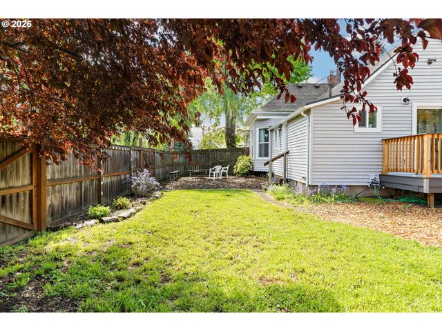 5531 Se GLADSTONE St, Portland, OR 97206