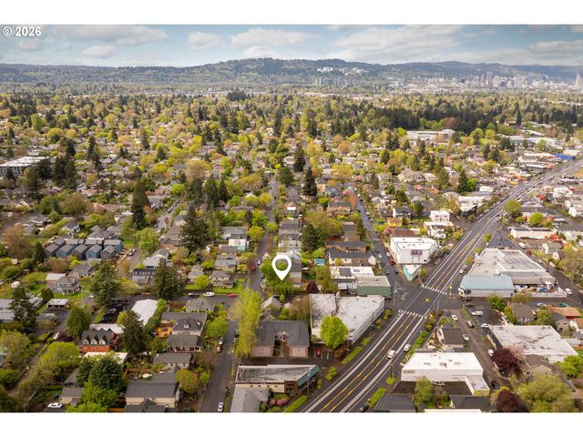 5531 Se GLADSTONE St, Portland, OR 97206