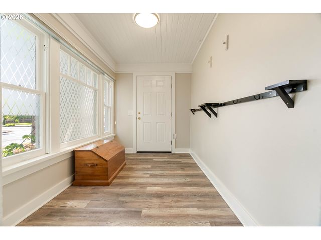 5531 Se GLADSTONE St, Portland, OR 97206