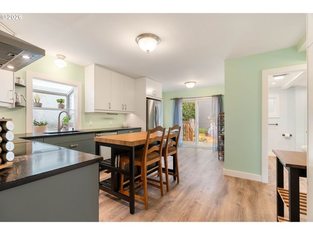 5531 Se GLADSTONE St, Portland, OR 97206