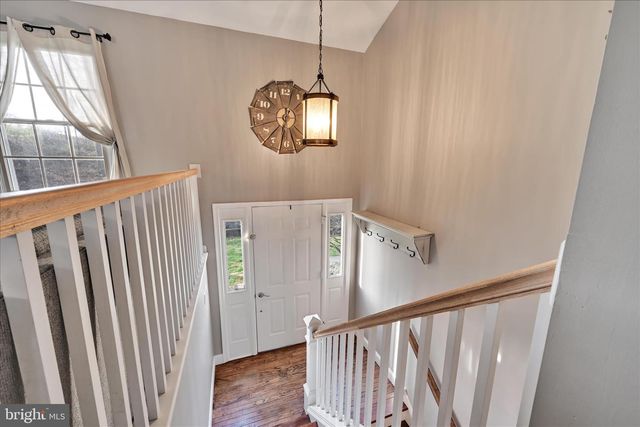 122 WITMER RD, Reinholds, PA 17569