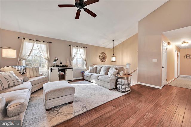 122 WITMER RD, Reinholds, PA 17569